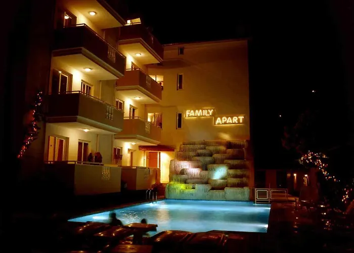 Aparthotel Family