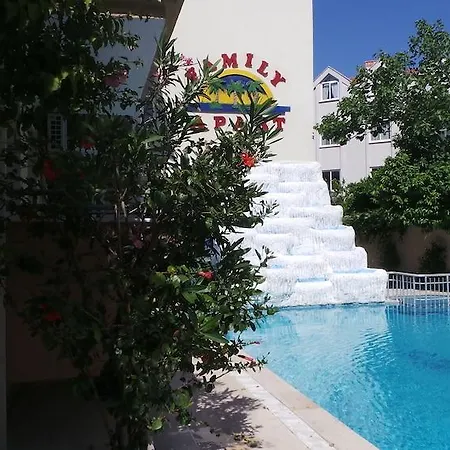 Family Aparthotel 3*