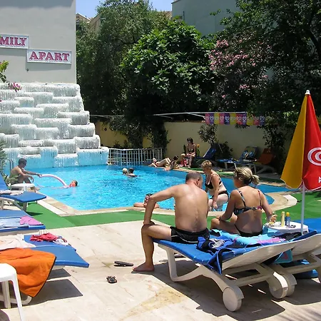 Family Apart 3*